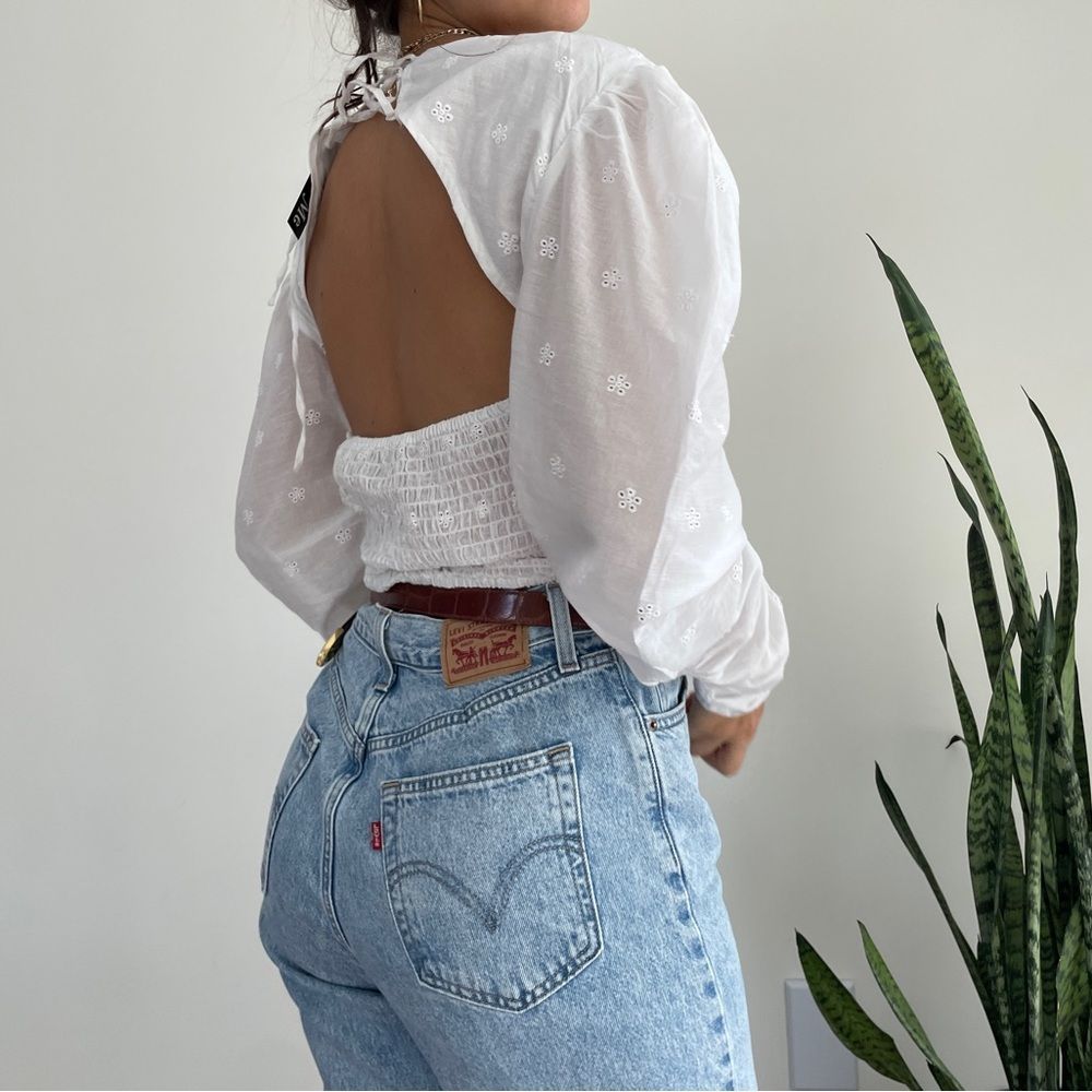 NWT white 100% cotton eyelet puff sleeve top - Picture 7 of 7